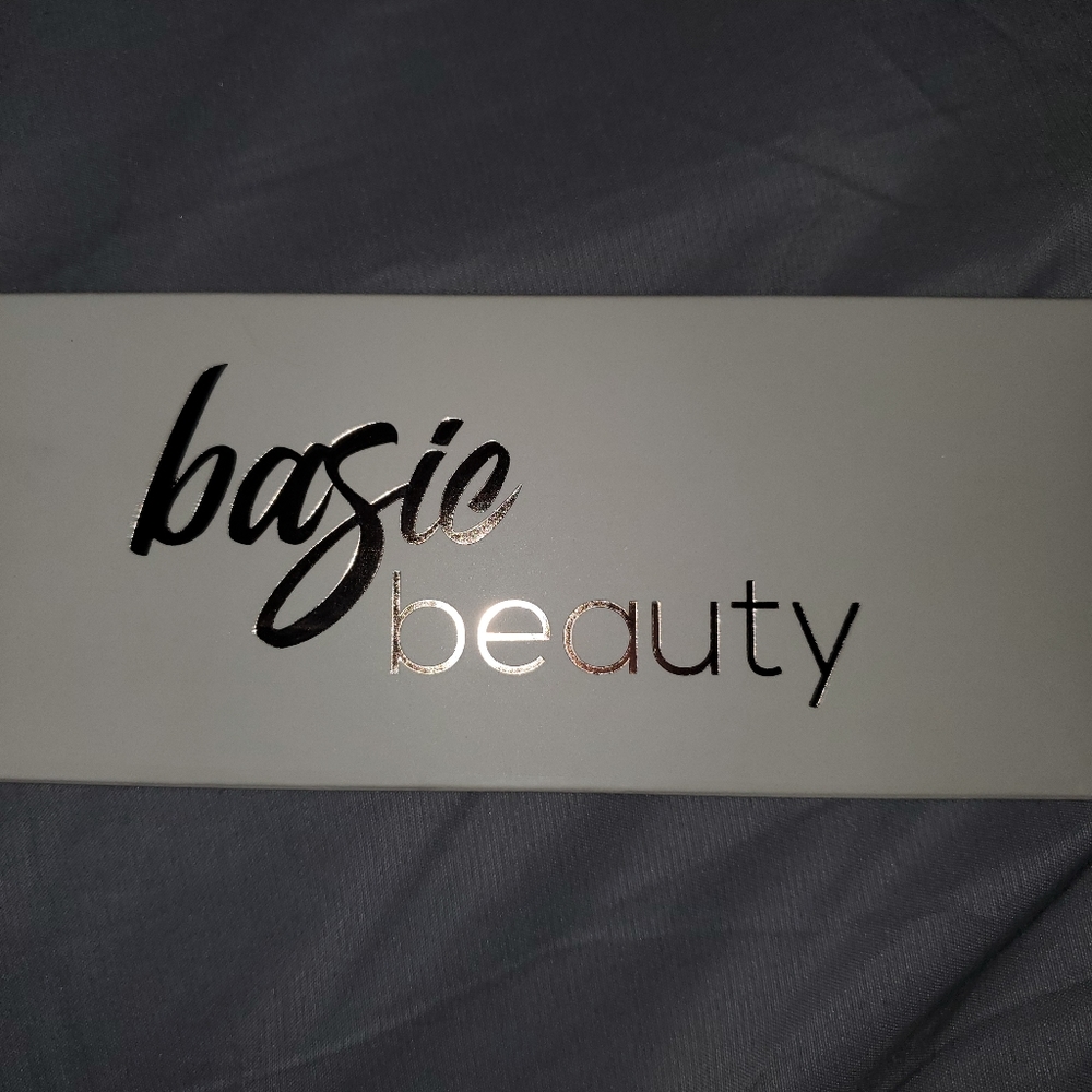 Basic Beauty Wet Glow Trio